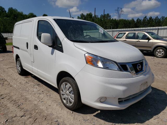 nissan nv 2000