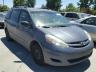 TOYOTA - SIENNA