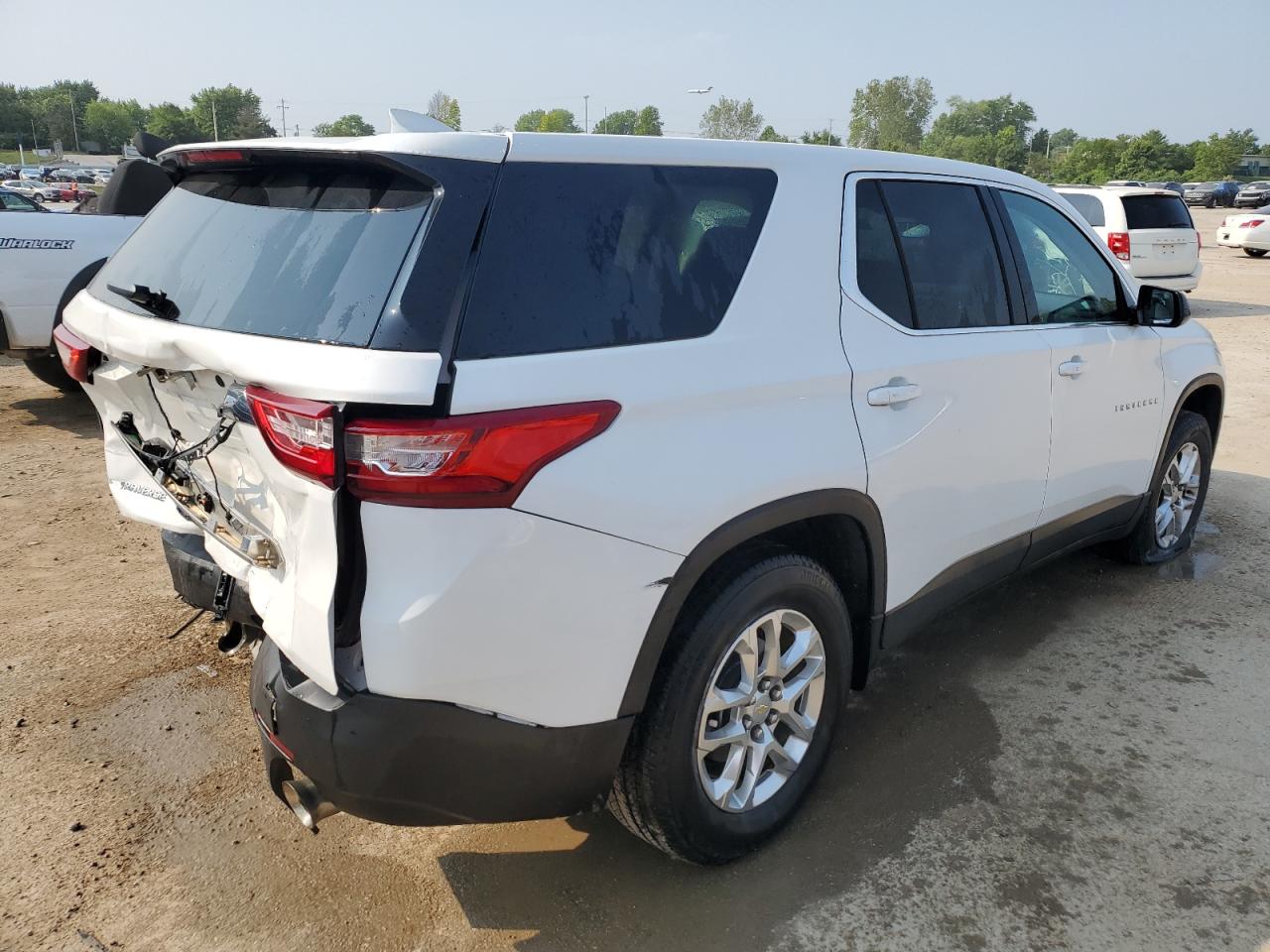 Chevrolet Traverse Ls For Sale Mo St Louis Fri Oct