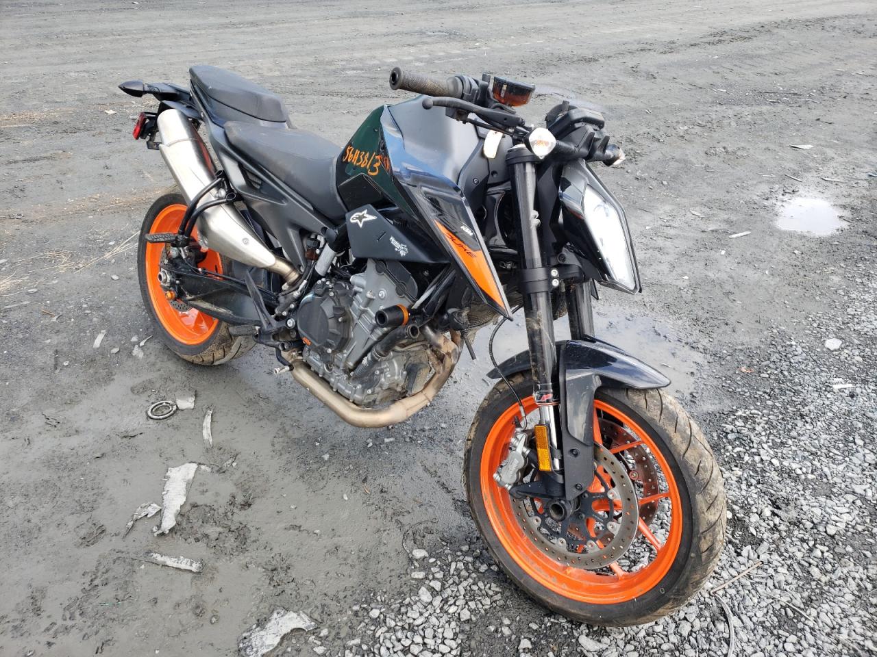 KTM Duke 790