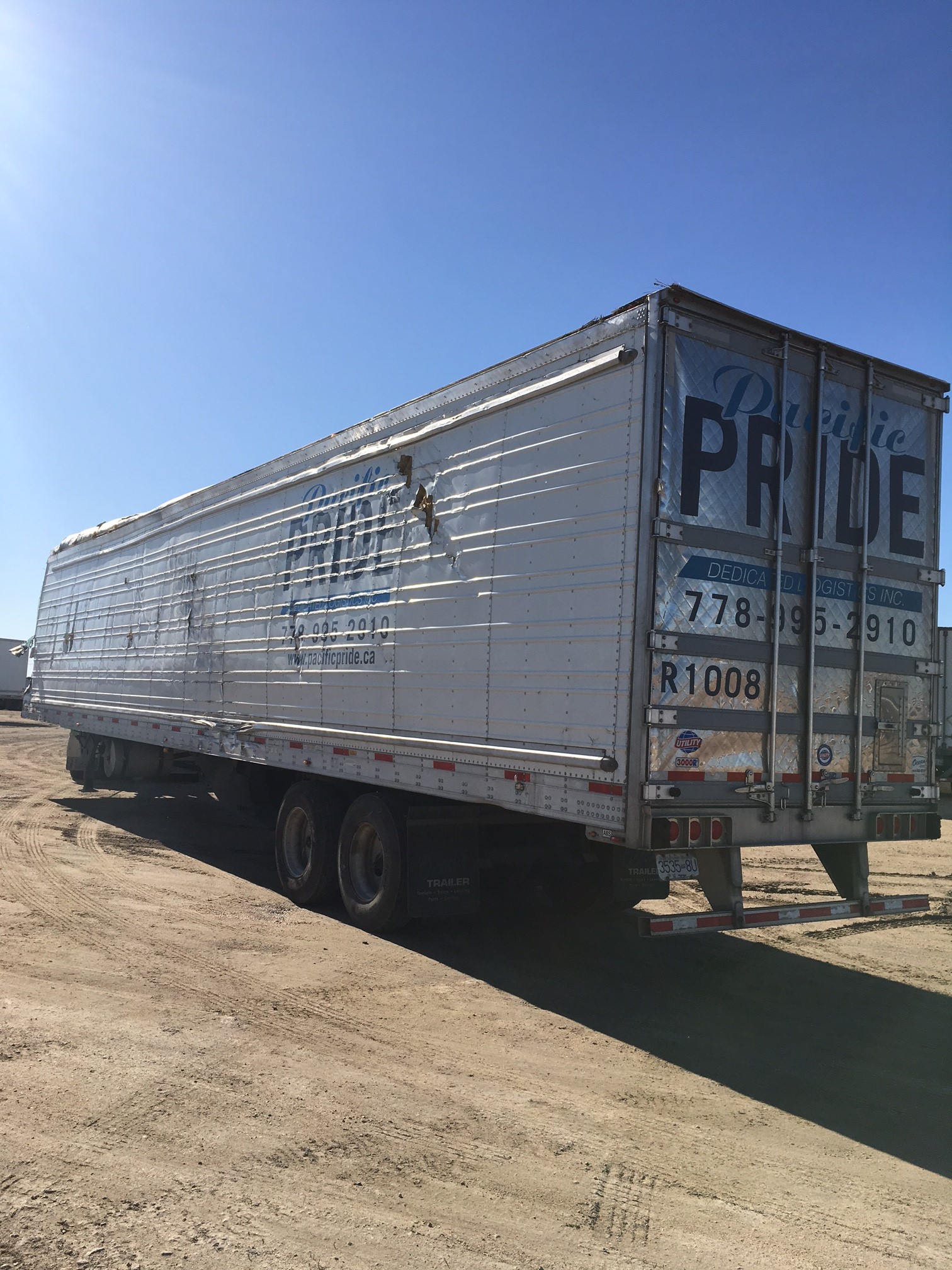 2014 Utility Reefer Van in AB Calgary (1UYVS2537EU903522) for Sale