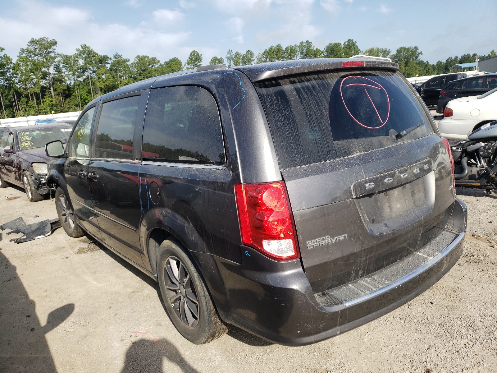 2C4RDGCG6HR714942 2017 Dodge Grand Caravan Sxt