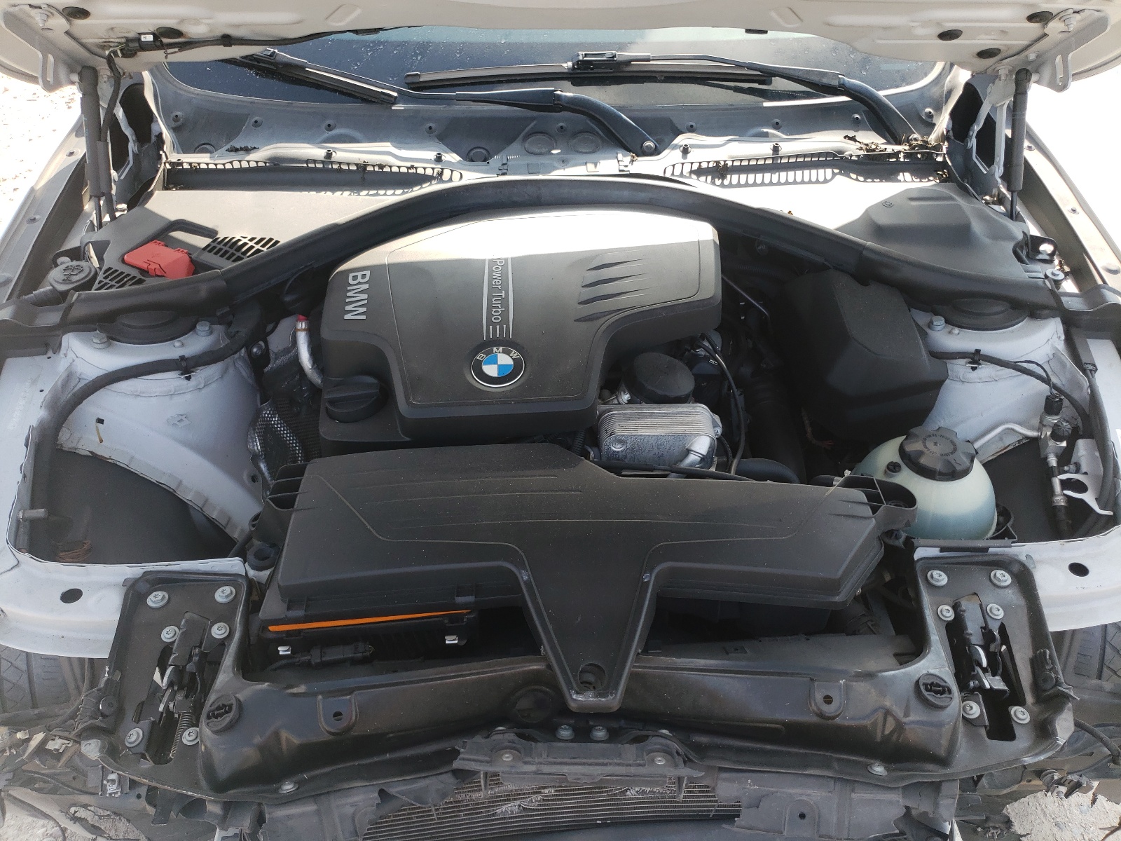 BMW 328 i sule 2014