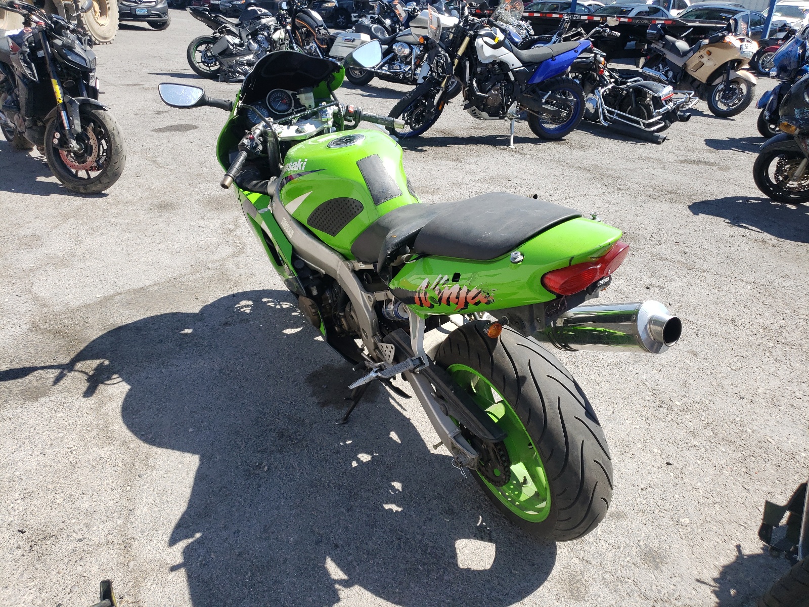 KAWASAKI ZX600 G 1999, JKAZX4G15XA035236 — Auto Auction Spot