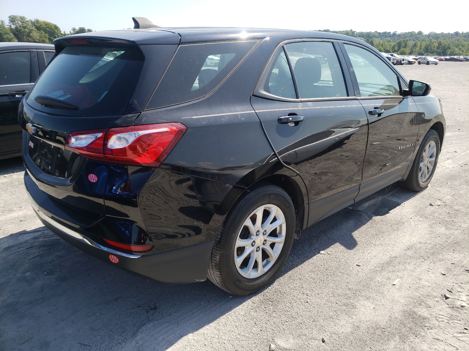 2GNAXHEV9J6229277 CHEVROLET EQUINOX 2018