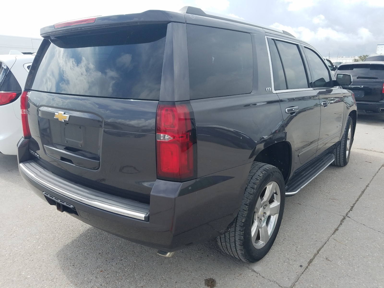 Chevrolet Tahoe c150 2016