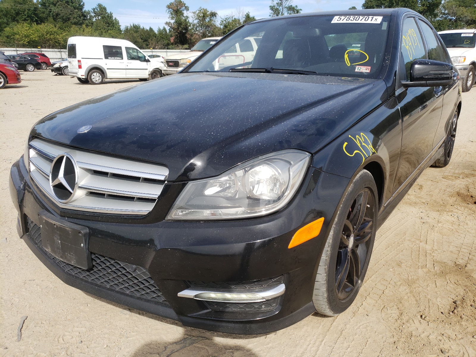 2013 Mercedes-Benz C 250 VIN: WDDGF4HB9DG015142 Lot: 57830701