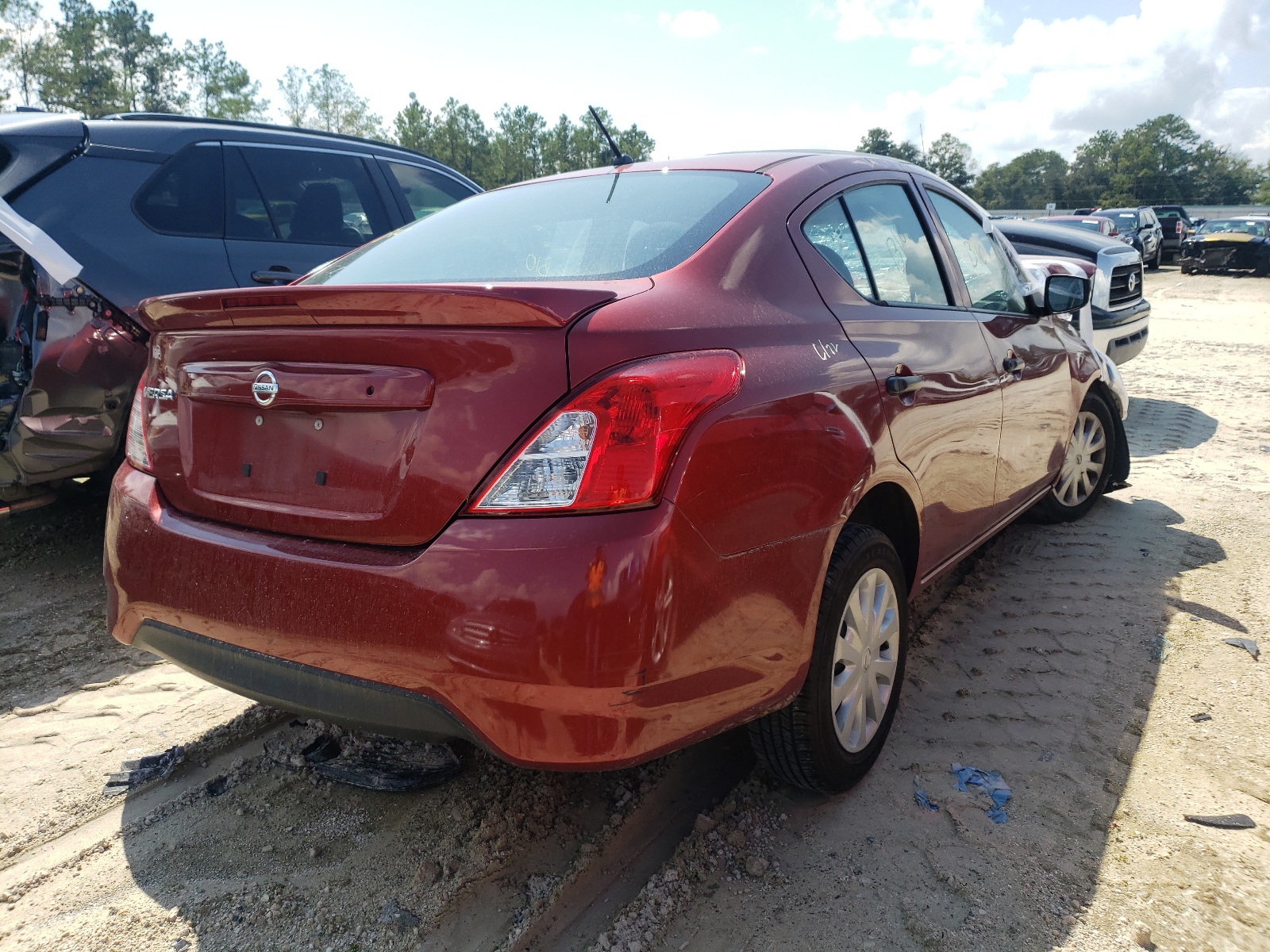 2017 Nissan Versa - Image 4