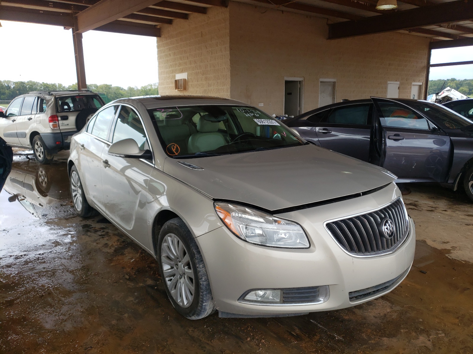 Buick Regal 2012