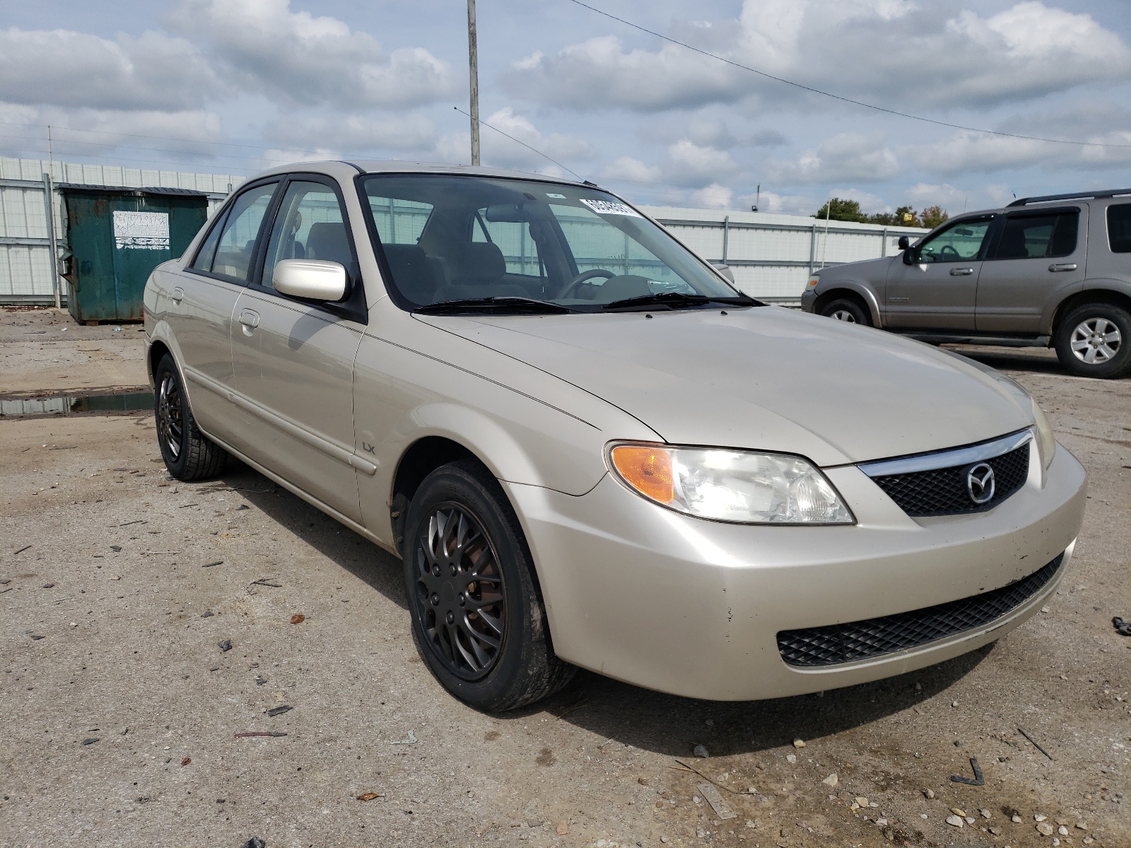 Mazda protege 2002. Mazda protege 2.0 at.