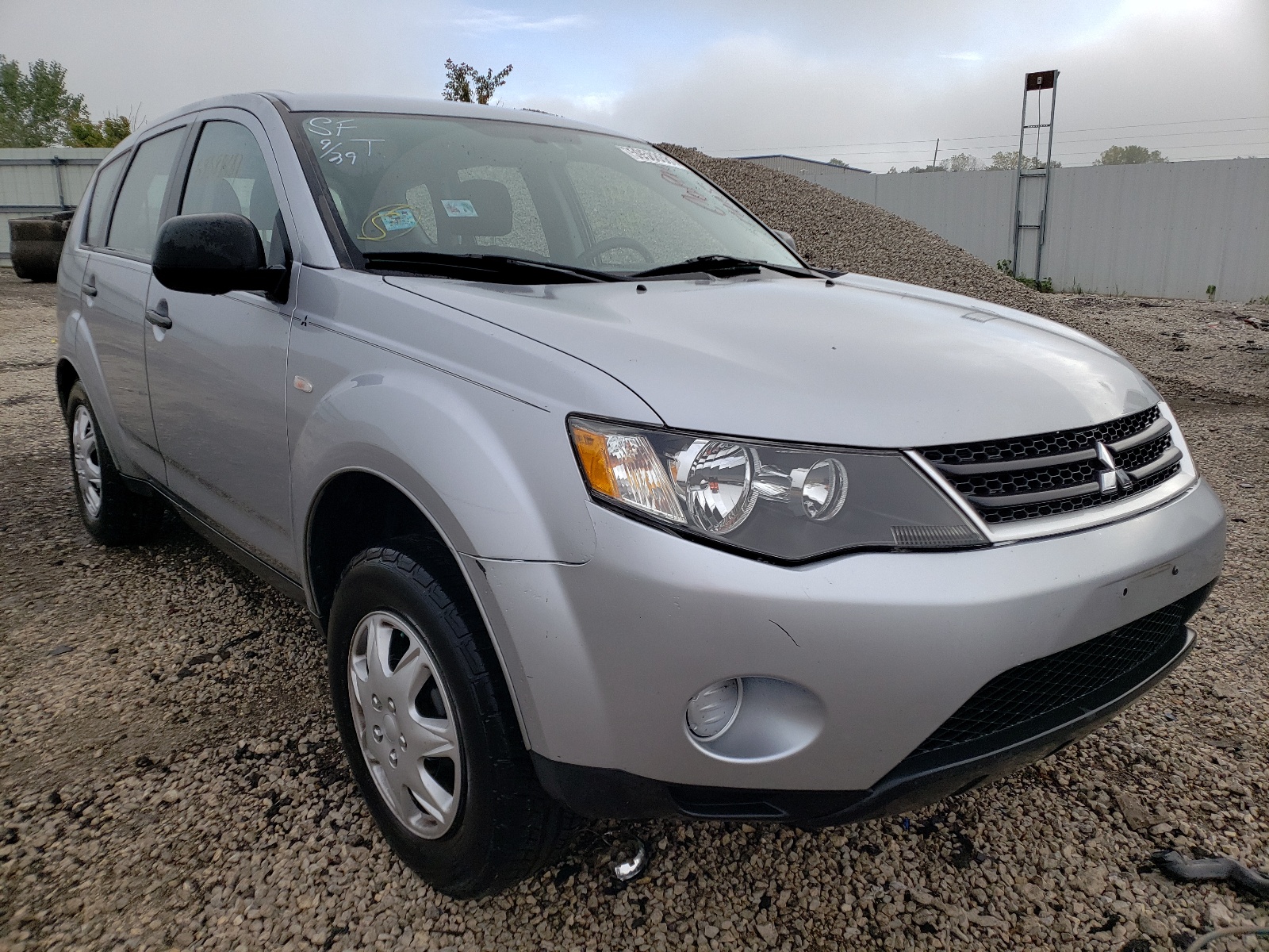 MITSUBISHI OUTLANDER 2008, JA4LT21W88Z020730 — Auto Auction Spot