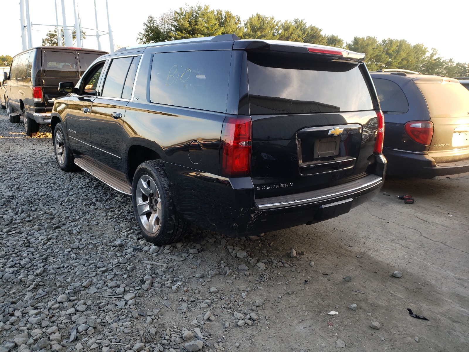 2015 Chevrolet Suburban K1500 Ltz VIN: 1GNSKKKC2FR297113 Lot: 60183771