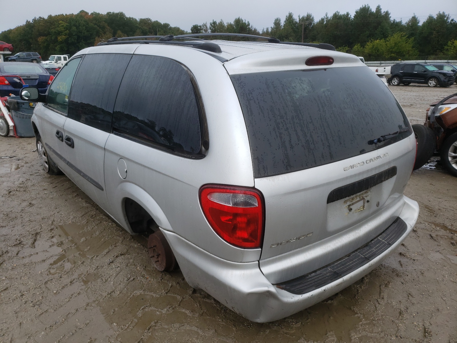 2003 Dodge Caravan - Image 3