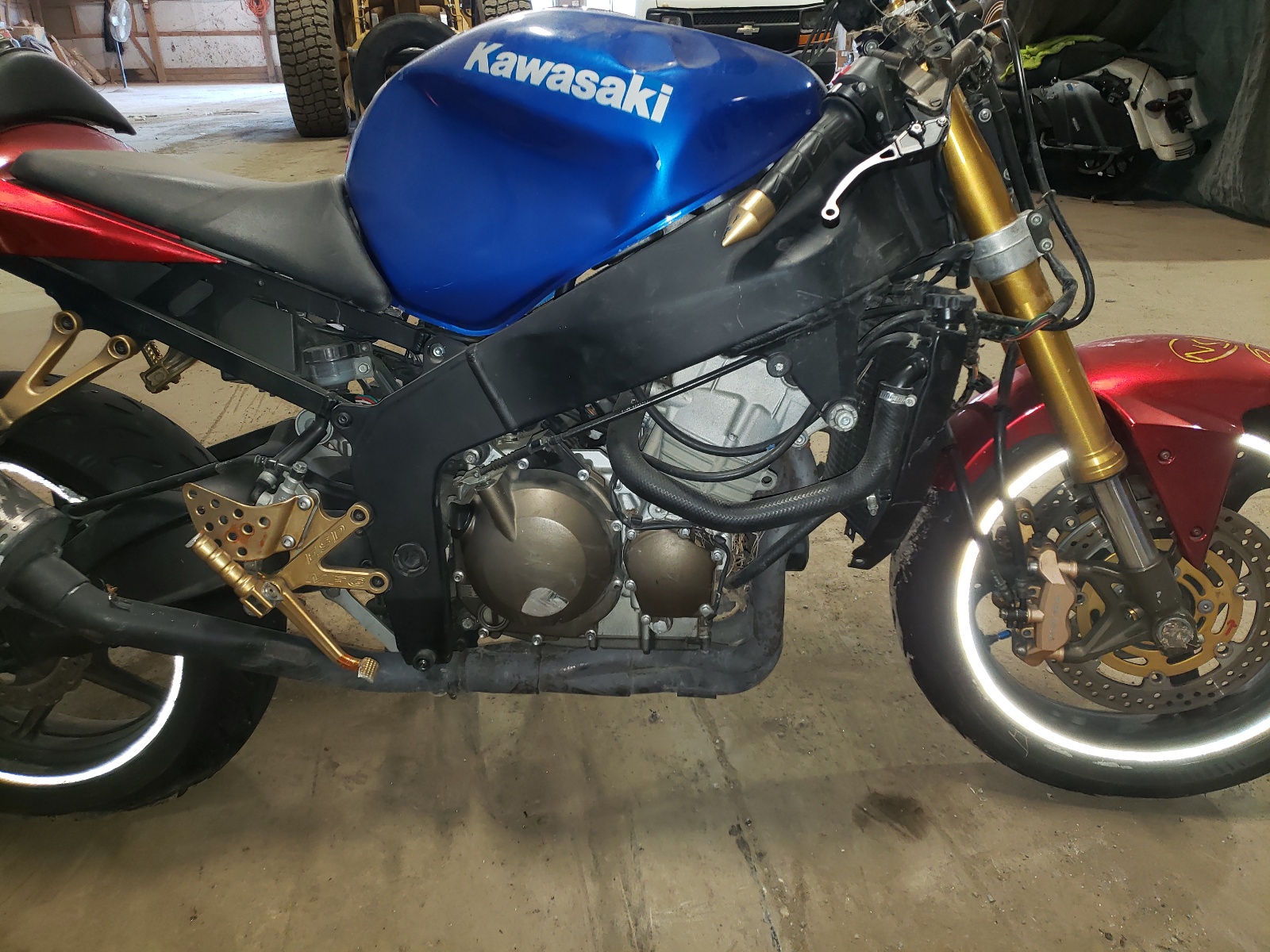 KAWASAKI ZX8 2003, JKBZXJB1X3A006617 — Auto Auction Spot