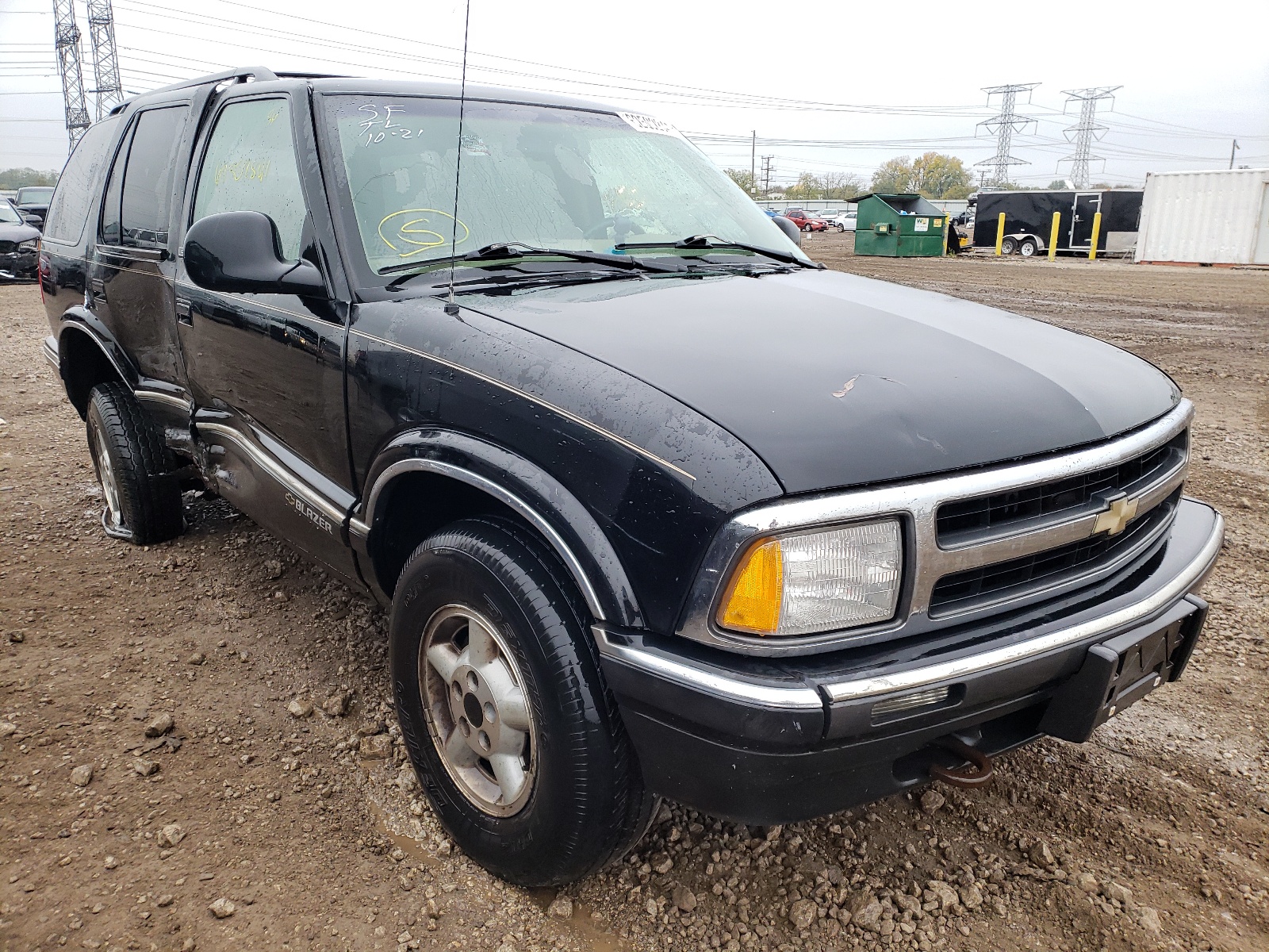 CHEVROLET BLAZER 1997, 1GNDT13W0VK118289 — Auto Auction Spot