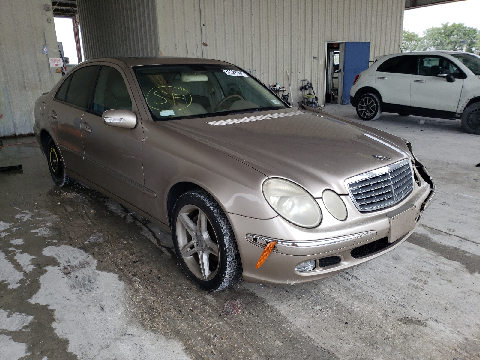 WDBUF65J54A444168 2004 Mercedes-Benz E 320