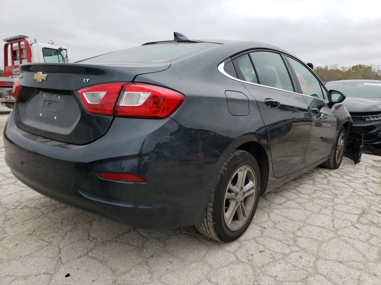 2018 Chevrolet Cruze Lt VIN: 1G1BE5SM8J7208085 Lot: 62835811