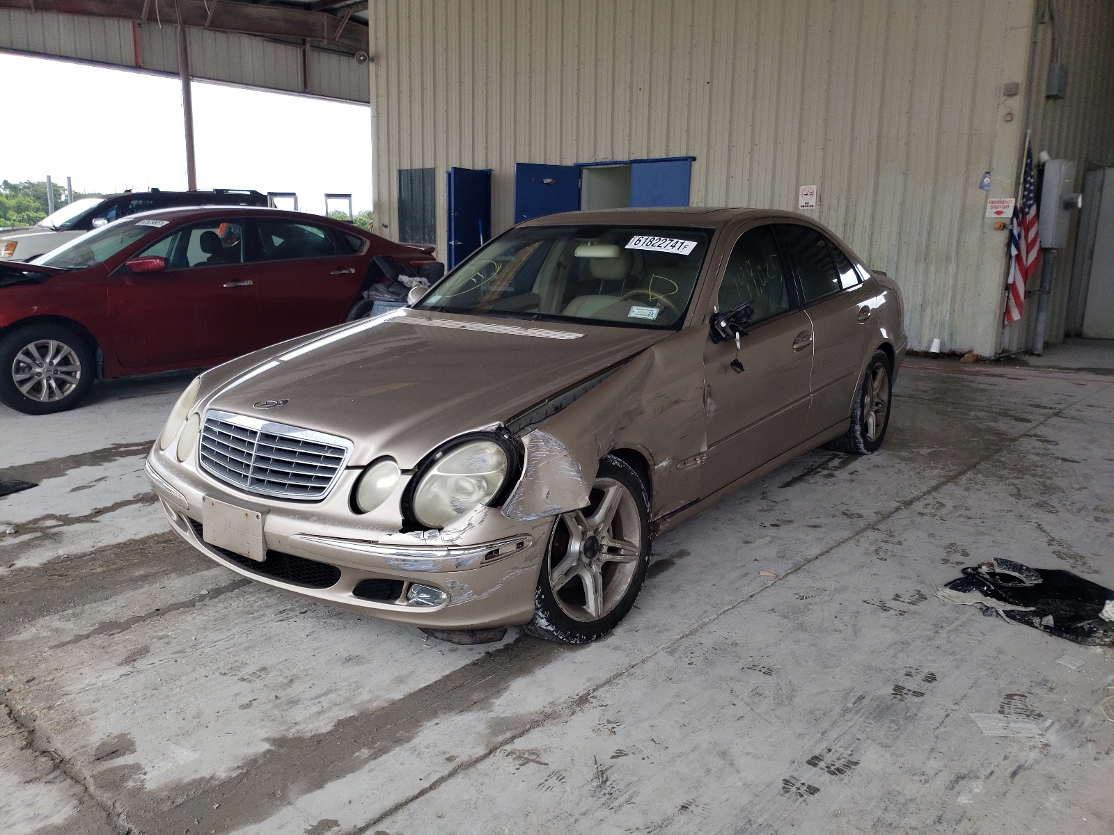 WDBUF65J54A444168 2004 Mercedes-Benz E 320