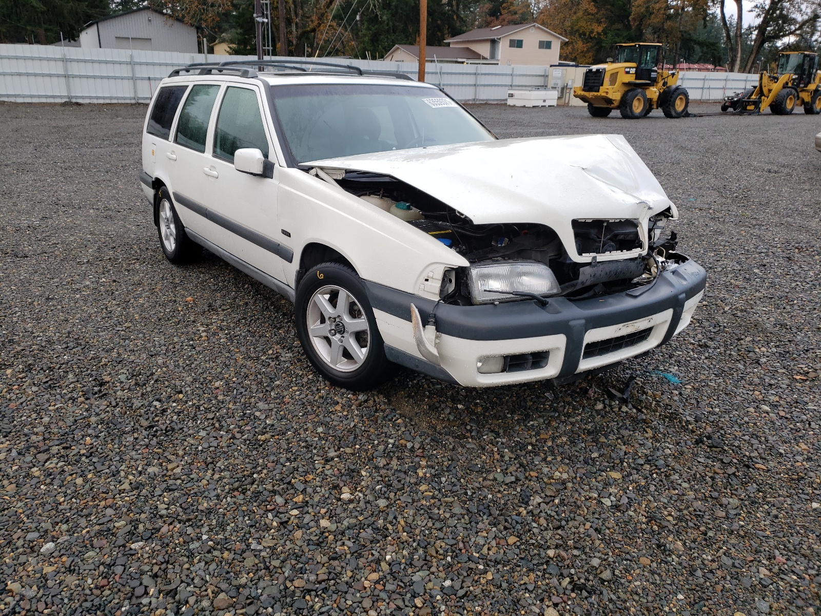 VOLVO V70 XC 1998, YV1LZ5640W2448384 — Auto Auction Spot