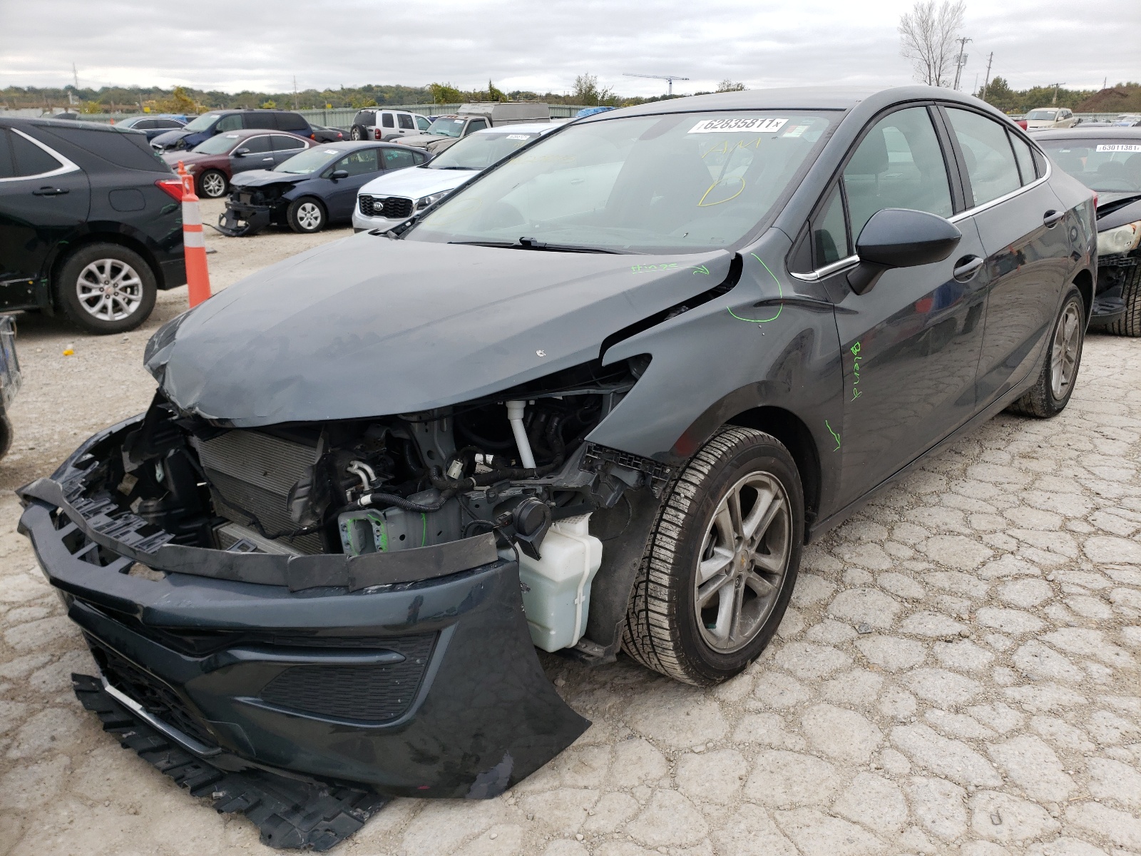 2018 Chevrolet Cruze Lt VIN: 1G1BE5SM8J7208085 Lot: 62835811