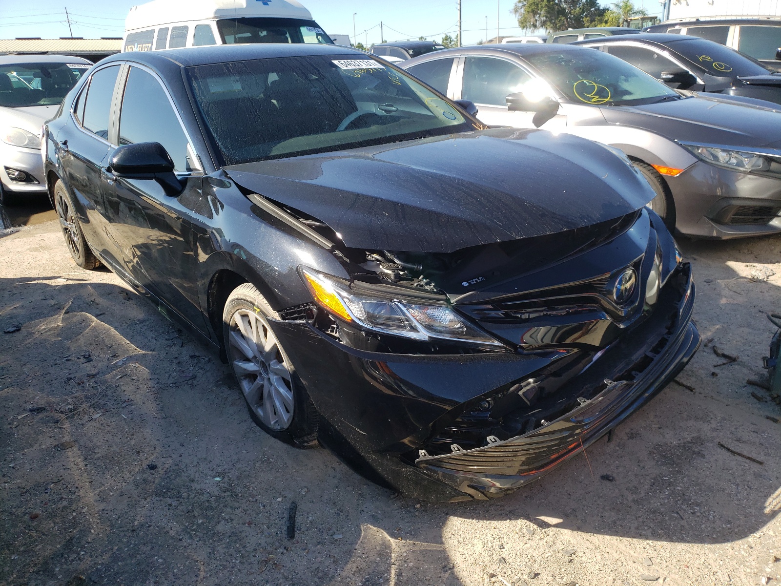 4T1B11HK4JU136672 TOYOTA CAMRY 2018