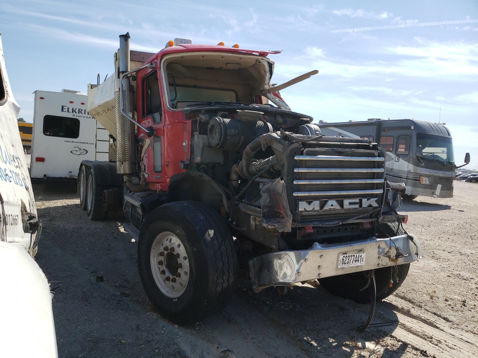 MACK 700 CV700 2005, 1M2AG11CX5M024834 — Auto Auction Spot