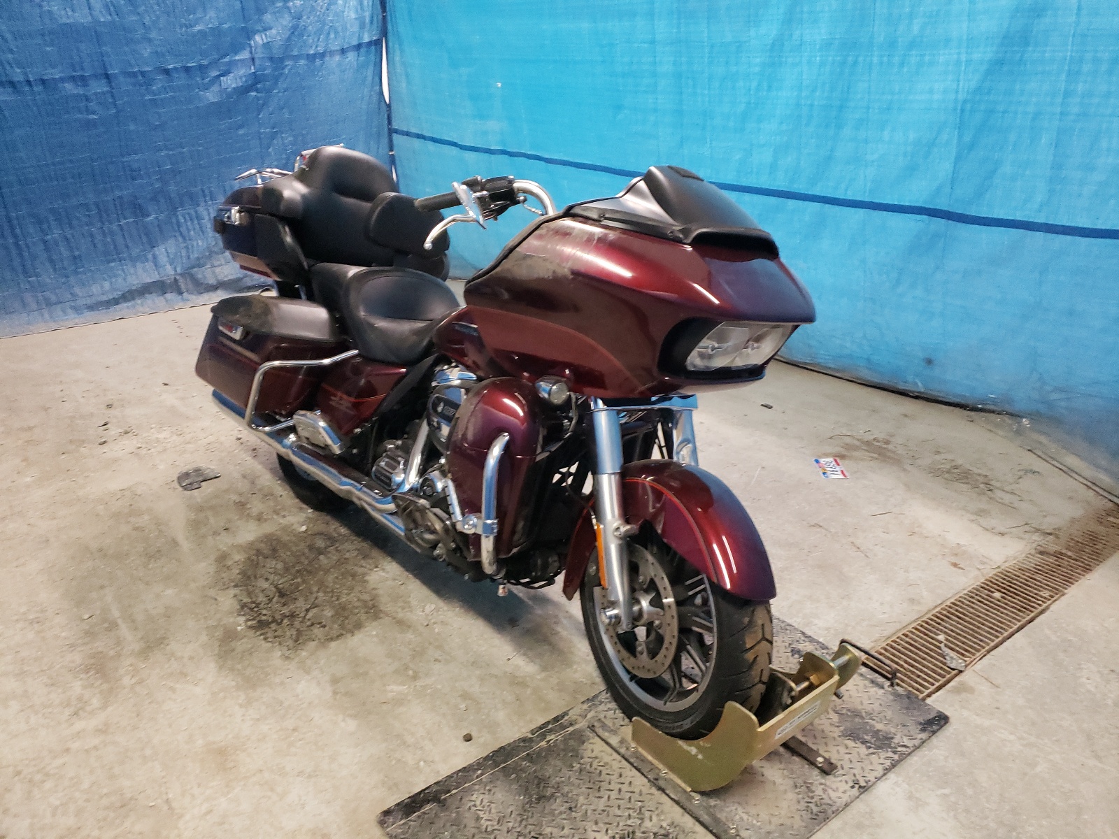 1HD1KGD19HB648414 HARLEY-DAVIDSON FLTRU 2017