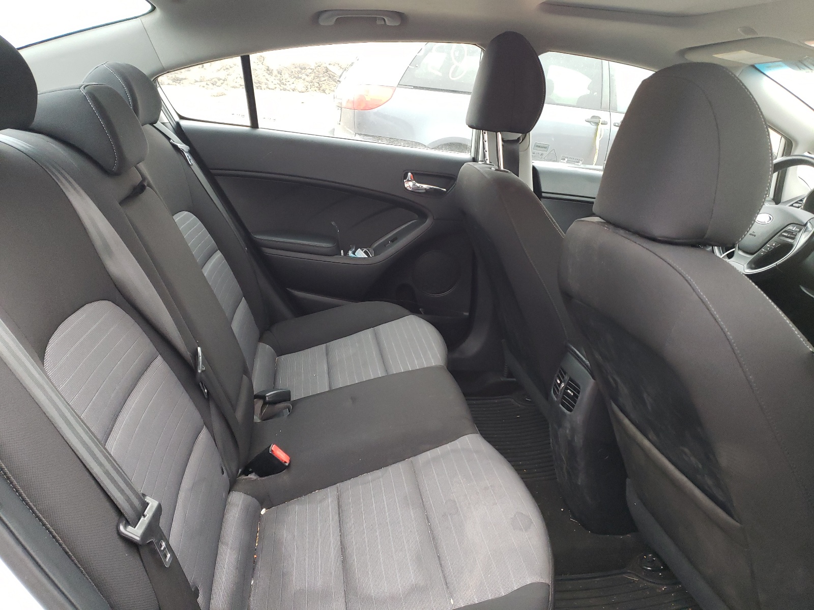 2016 Kia Forte Ex VIN: KNAFX4A83G5530894 Lot: 87688335