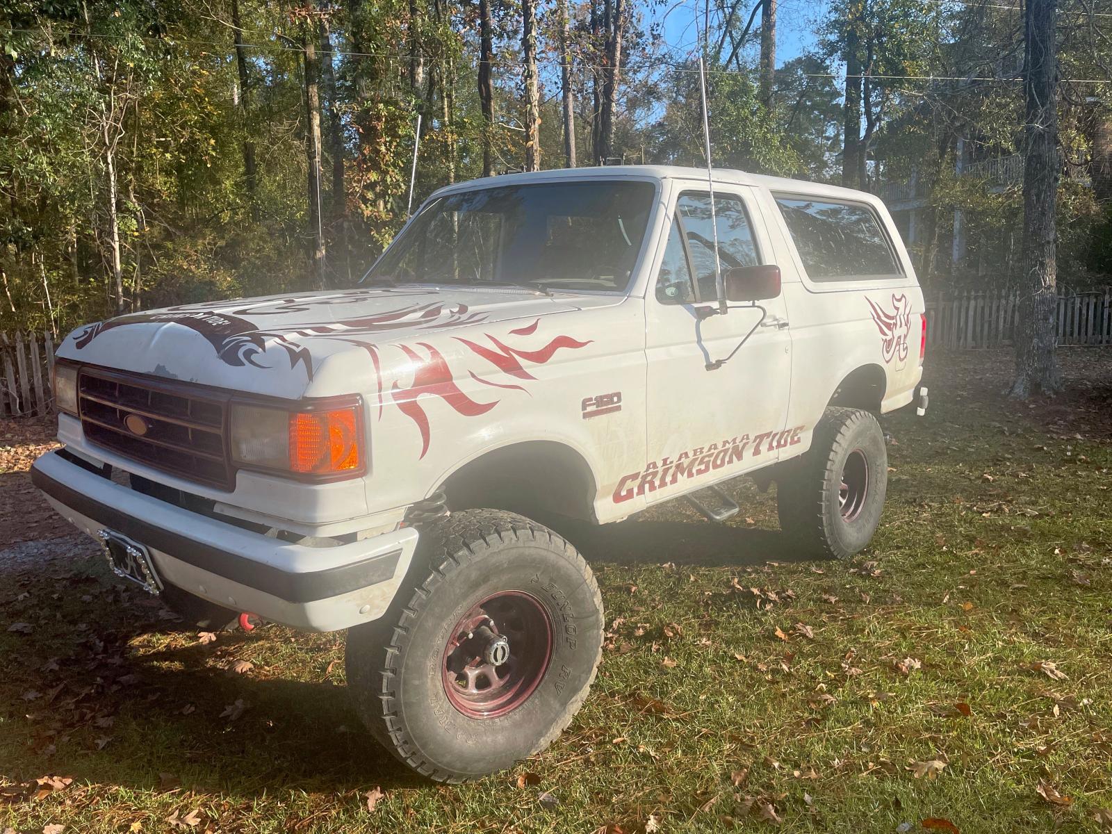 1988 Ford Bronco U100 VIN: 1FMEU15H6JLA65719 Lot: 70603672