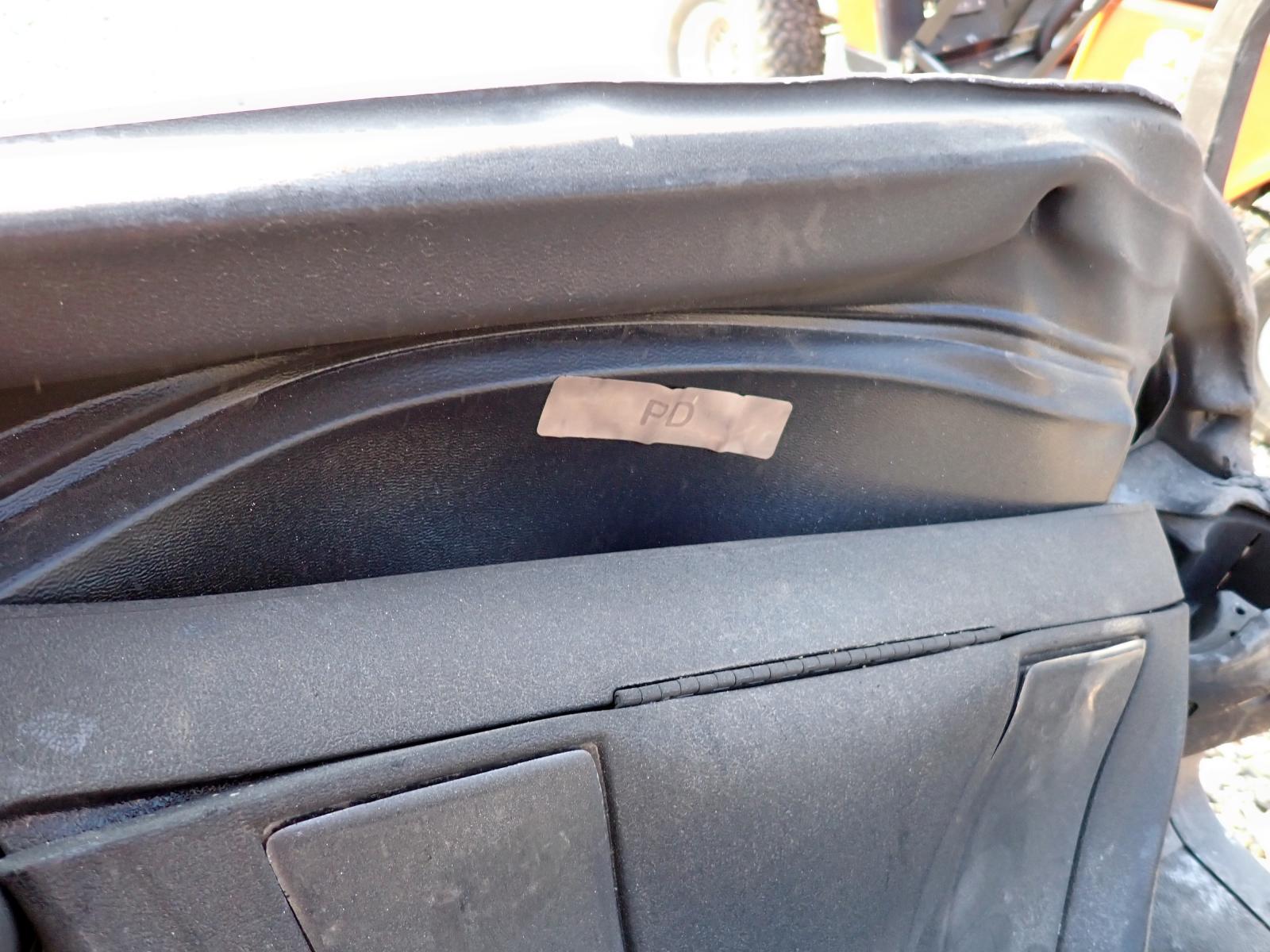 JE1803844442 GOLF CART 2018