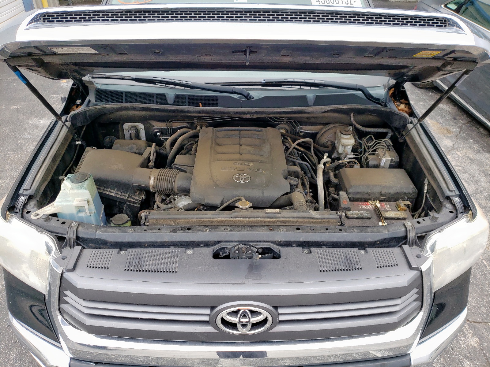 Toyota Tundra cre 2015