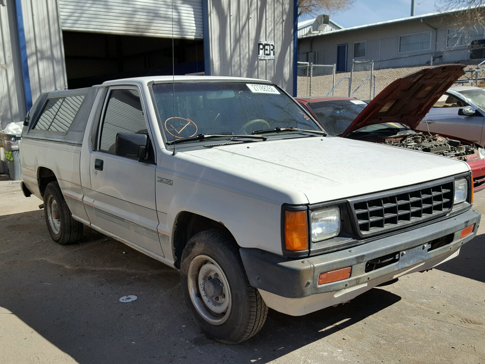 Mitsubishi mighty max