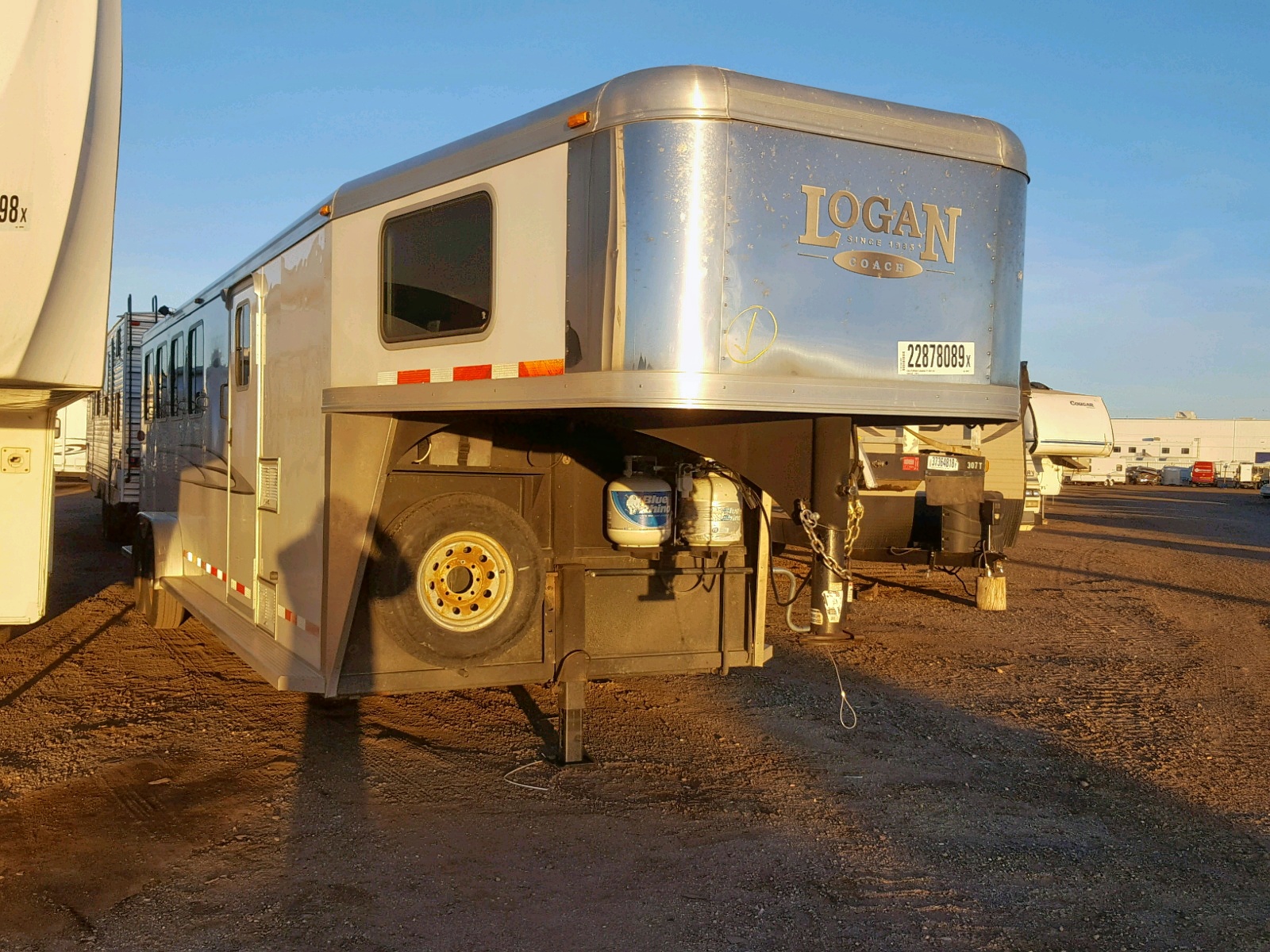 2011 loga trailer