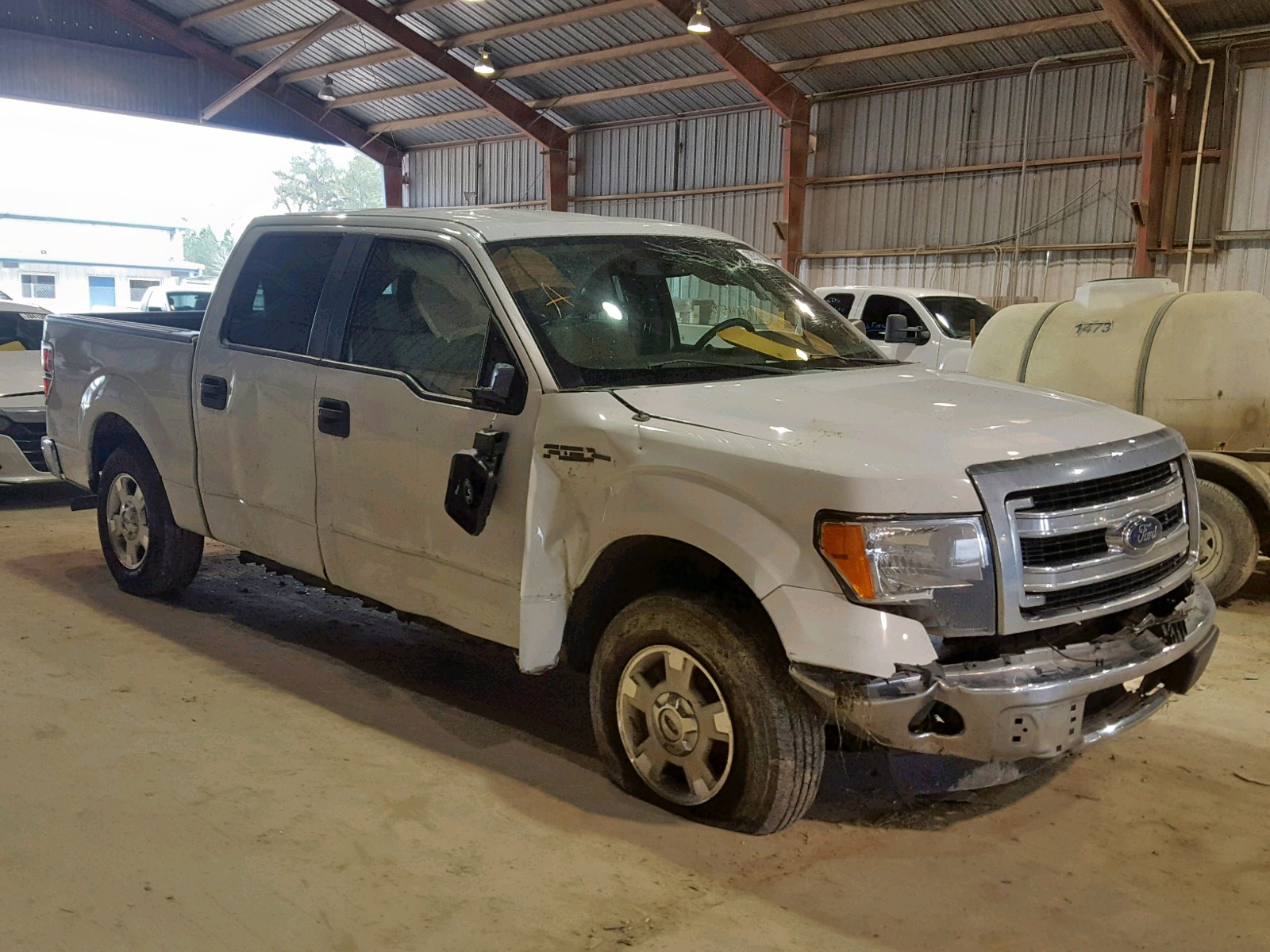 Salvage 2013 Ford F150 SUPER Truck for Sale