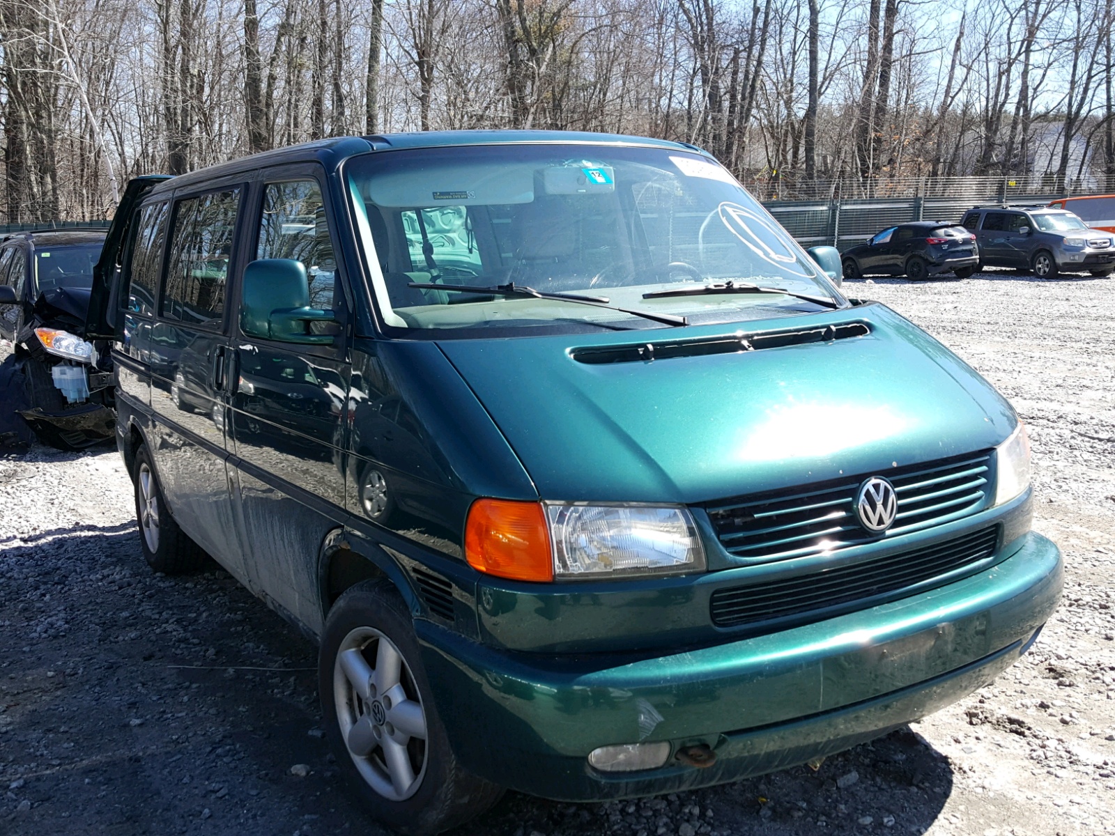 2003 Volkswagen Eurovan Mv 2.8L 6 in NH ster (WV2MB47083H039094) for Sale