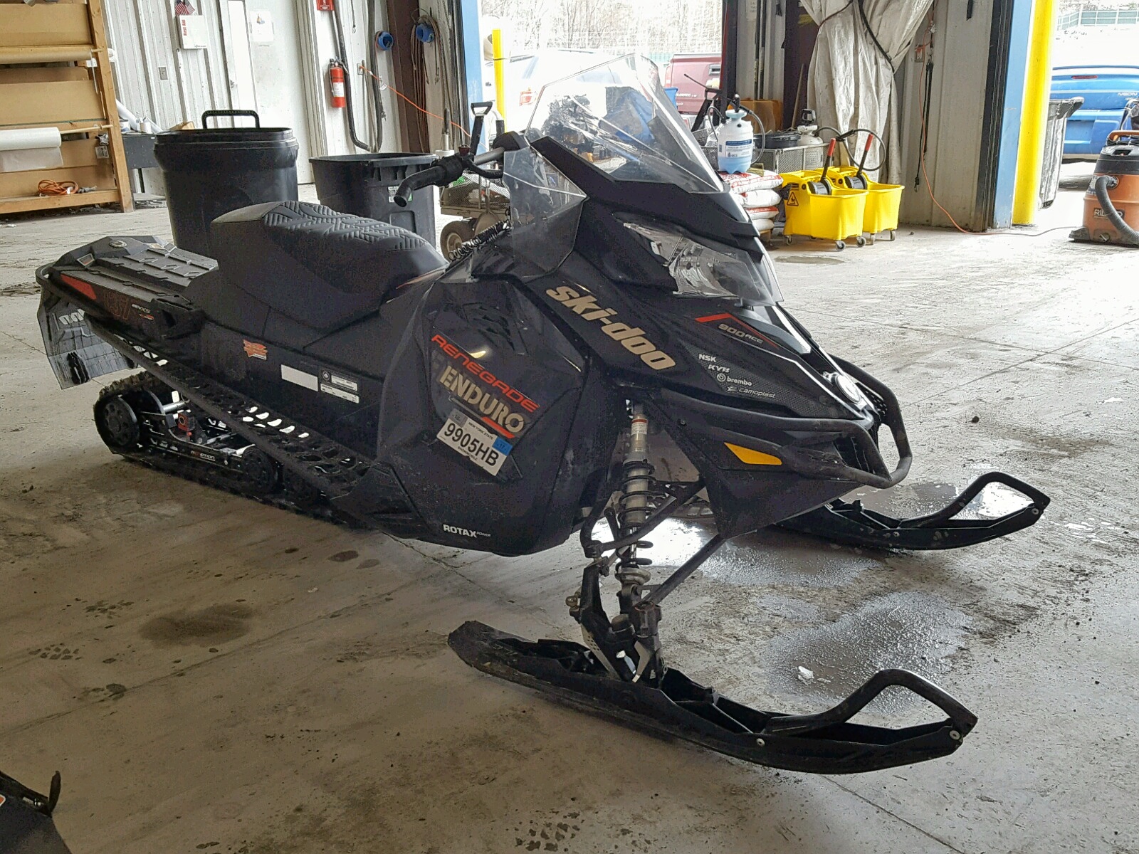 Salvage 2016 SKI DOO SNOWMOBILE for Auction