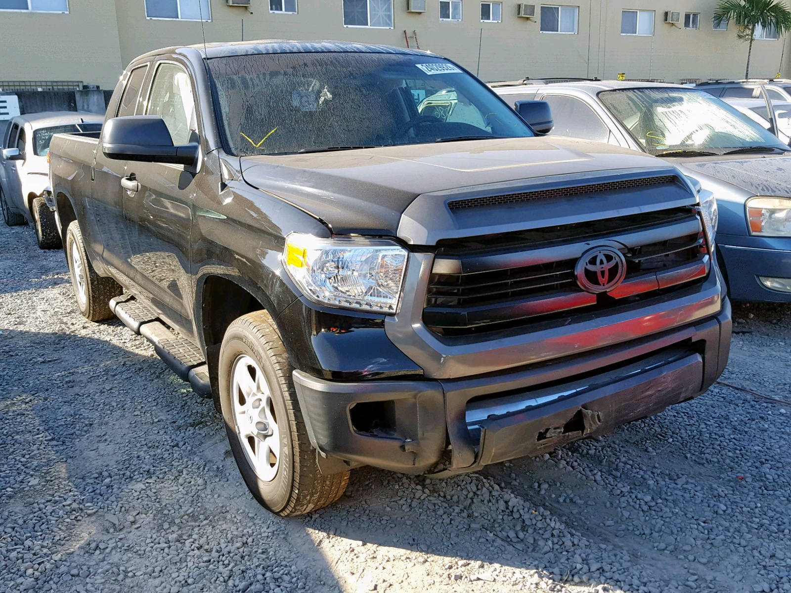 2016 toyota tundra double cab sr/sr5