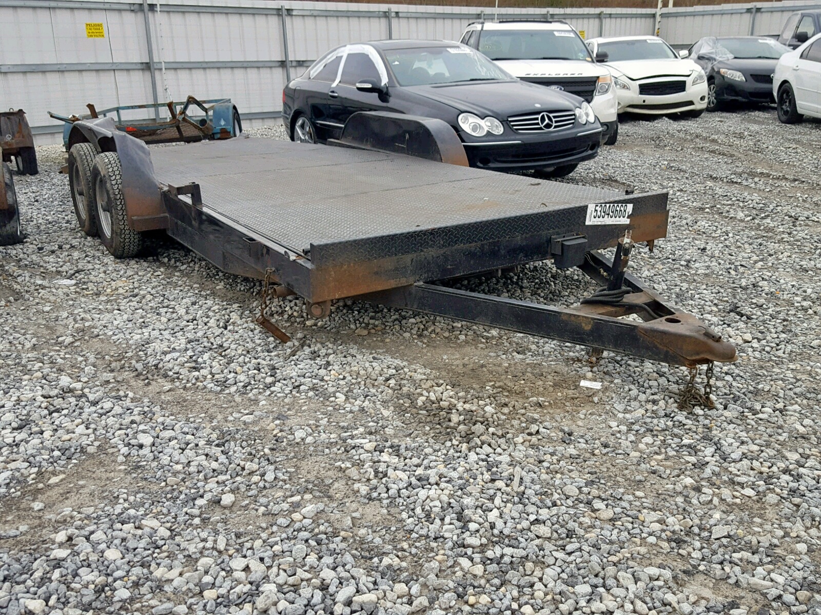 Salvage 2016 Utility TRAILER Truck for Sale