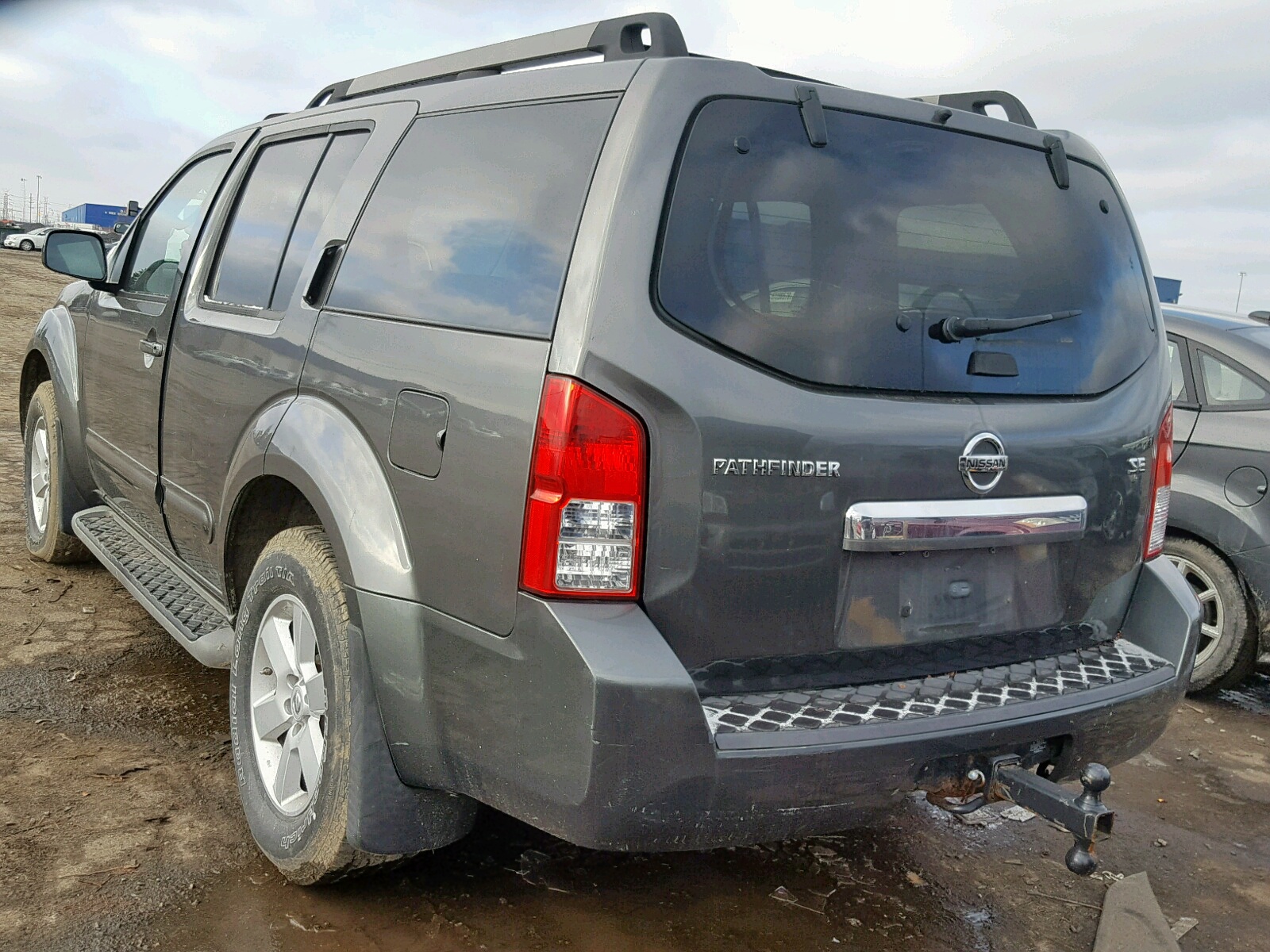 Nissan pathfinder 4 поколения