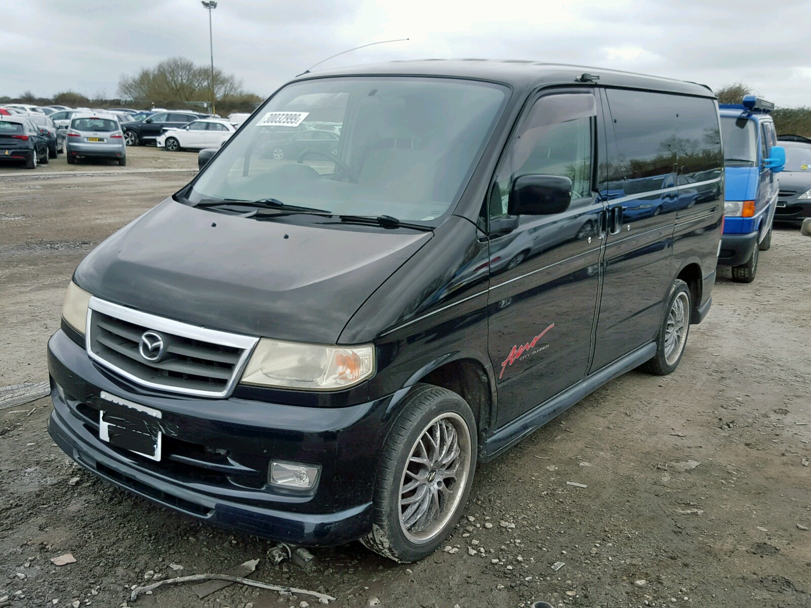 Mazda bongo 2001