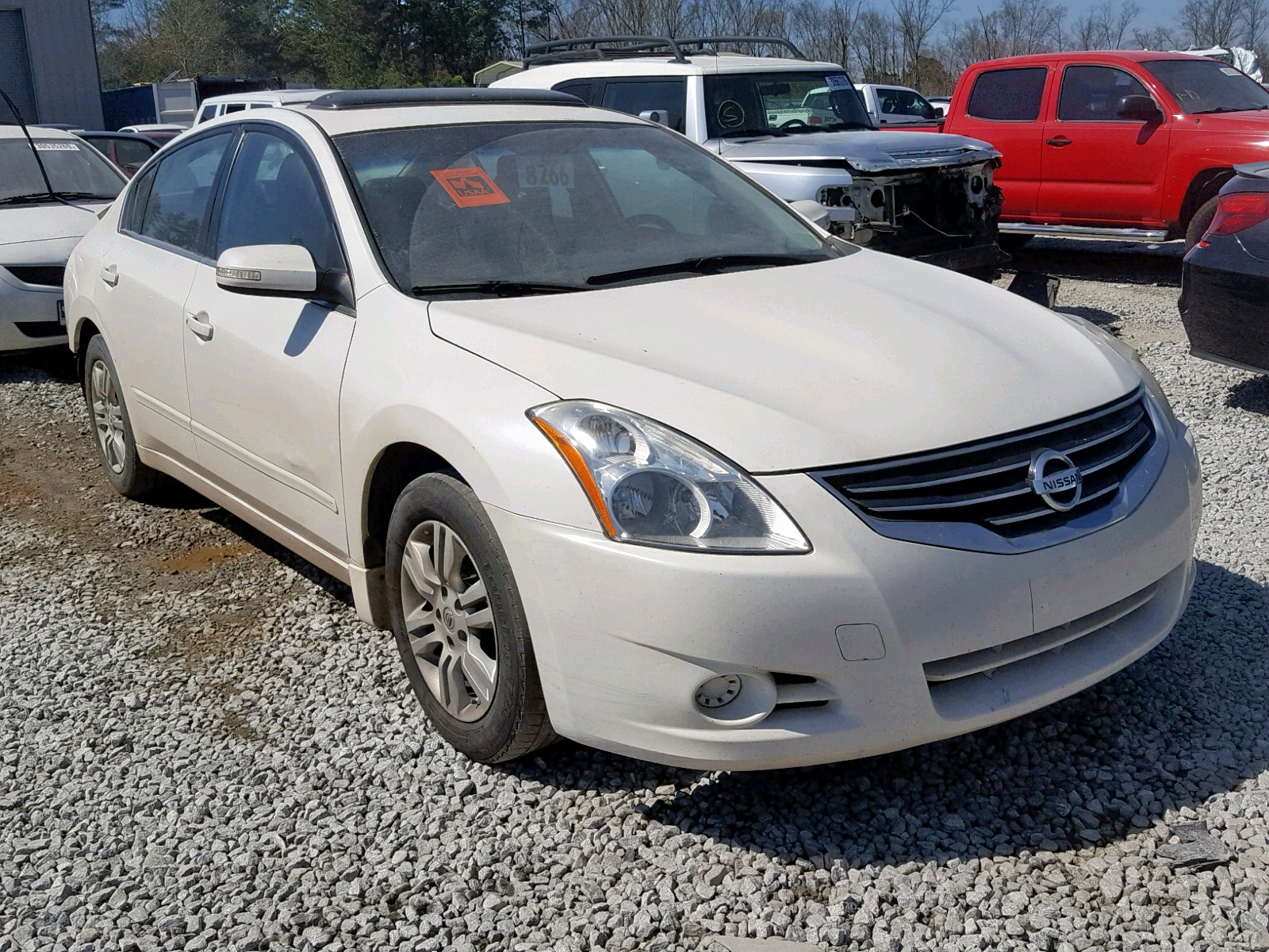 Nissan altima 2010