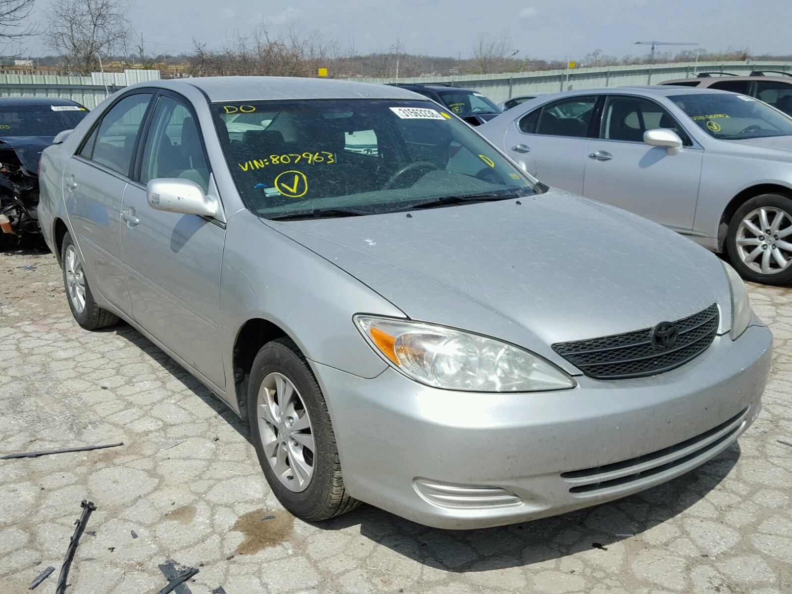 2004 Toyota Camry LE for sale at Copart Kansas City, KS Lot 31563238