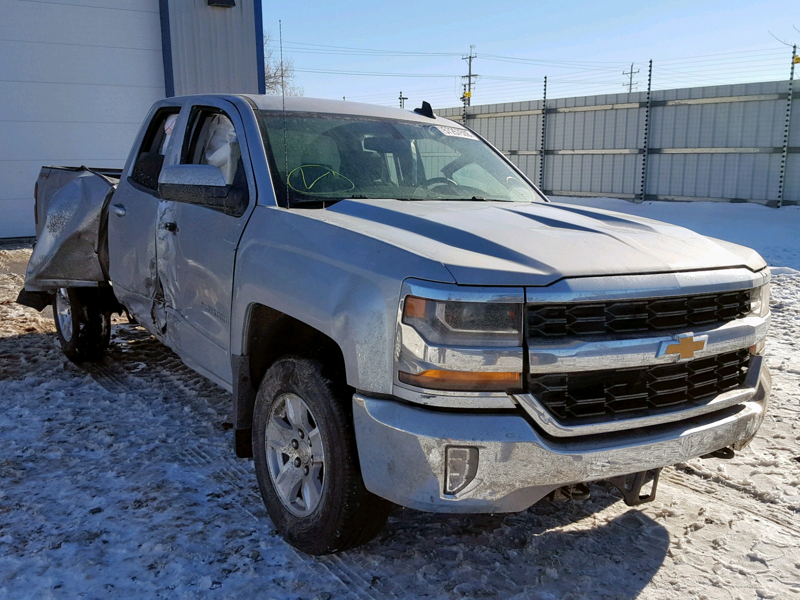 Salvage 2017 Chevrolet SILVERADO Truck for Sale