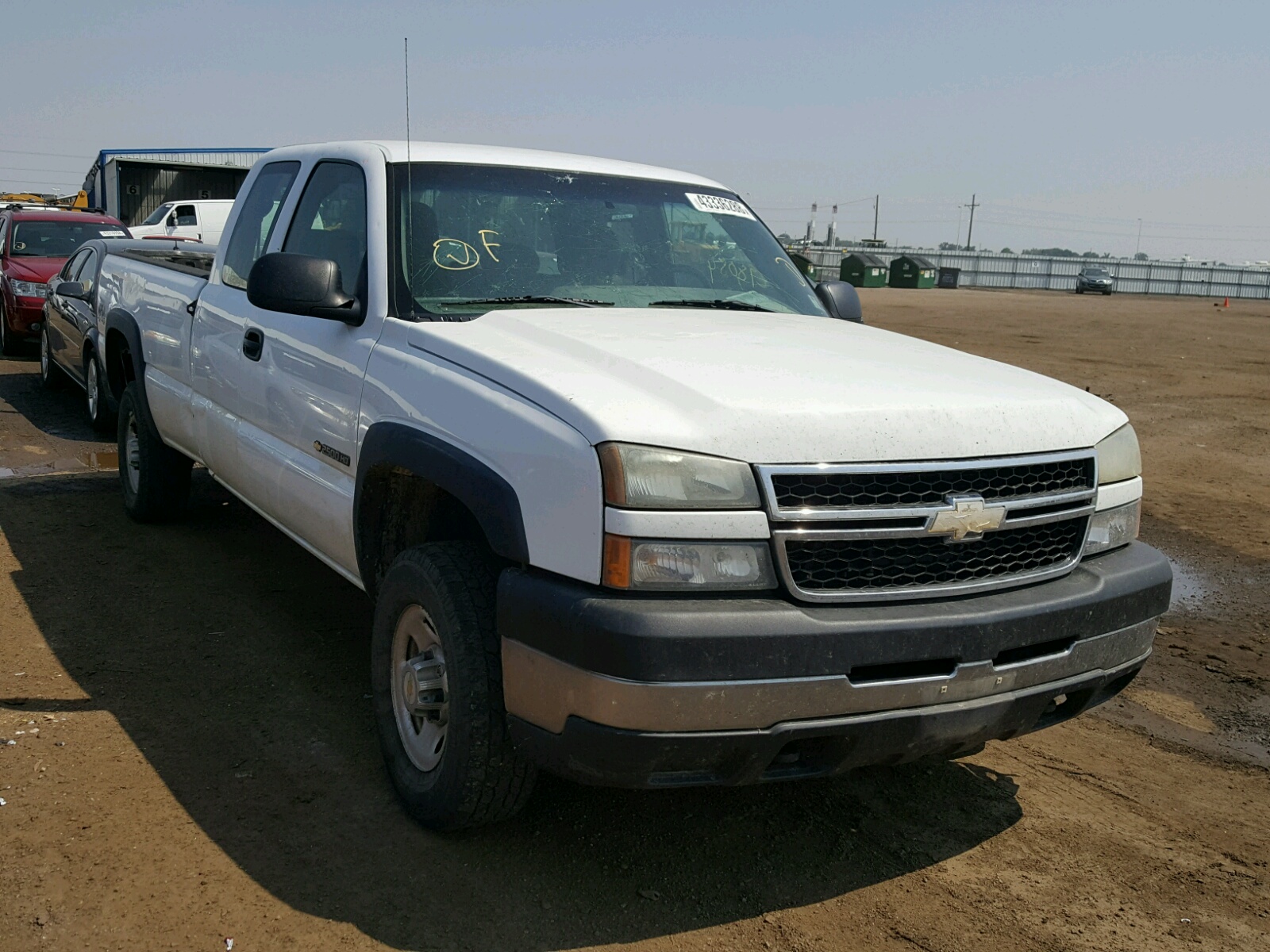 Salvage 2006 Chevrolet SILVERADO Truck for Sale