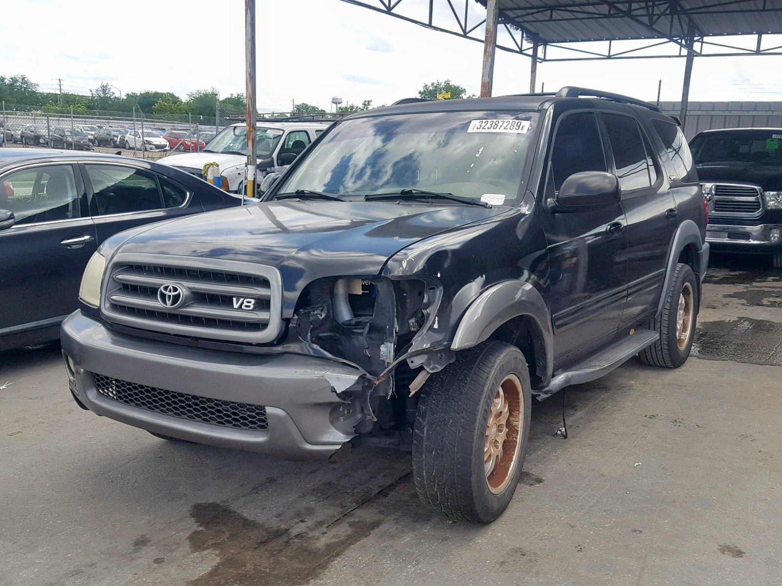 2003 Toyota Sequoia Sr5 VIN: 5TDZT34A23S142354 Lot: 32387289