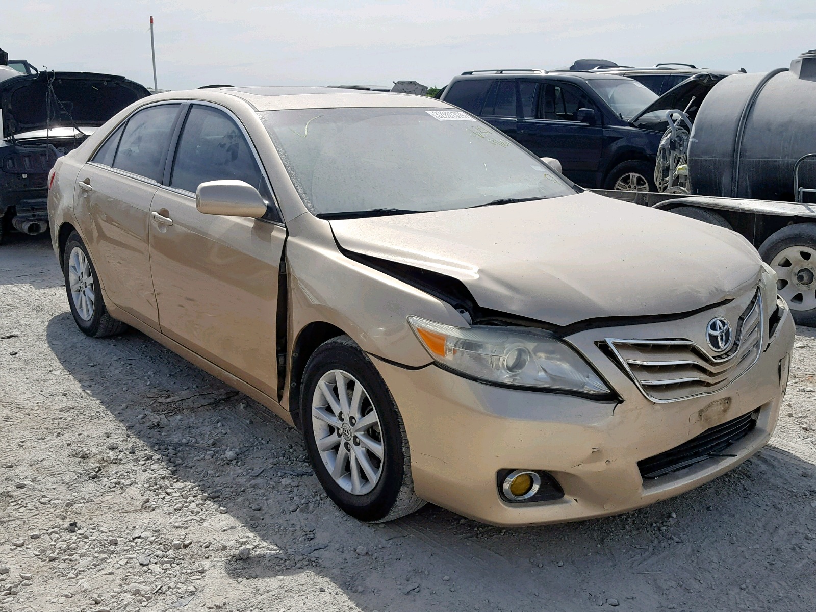 Тойота камри 2 душанбе. Toyota Camry 2011 se. Тойота Камри se 2011. Camry 2 2011. Toyota Camry 2011 se запчасти.