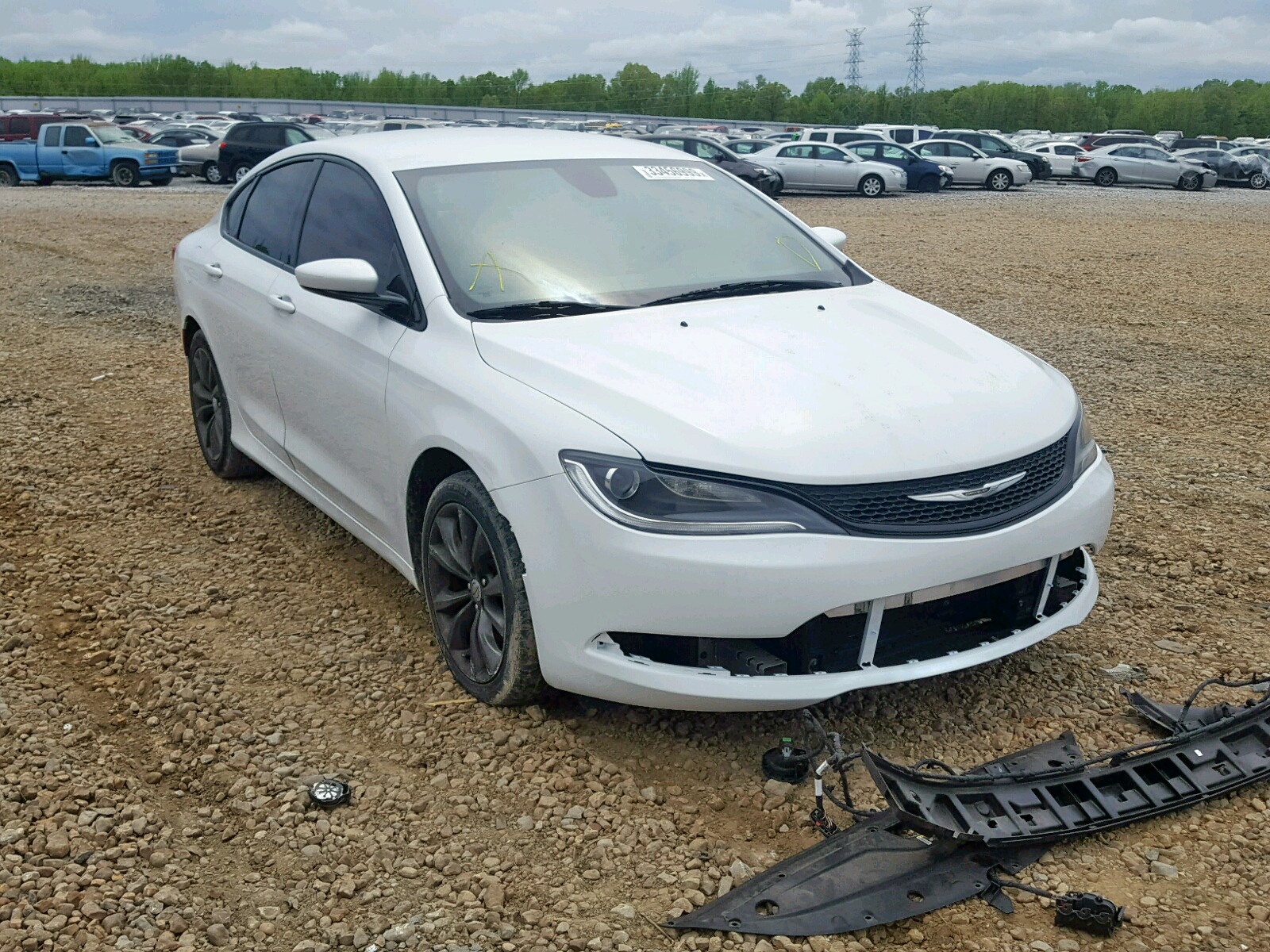 CHRYSLER 200 S 2015, 1C3CCCBB6FN670320 — Auto Auction Spot CHRYSLER 200 S 2015, 1C3CCCBB6FN670320 — Auto Auction Spot