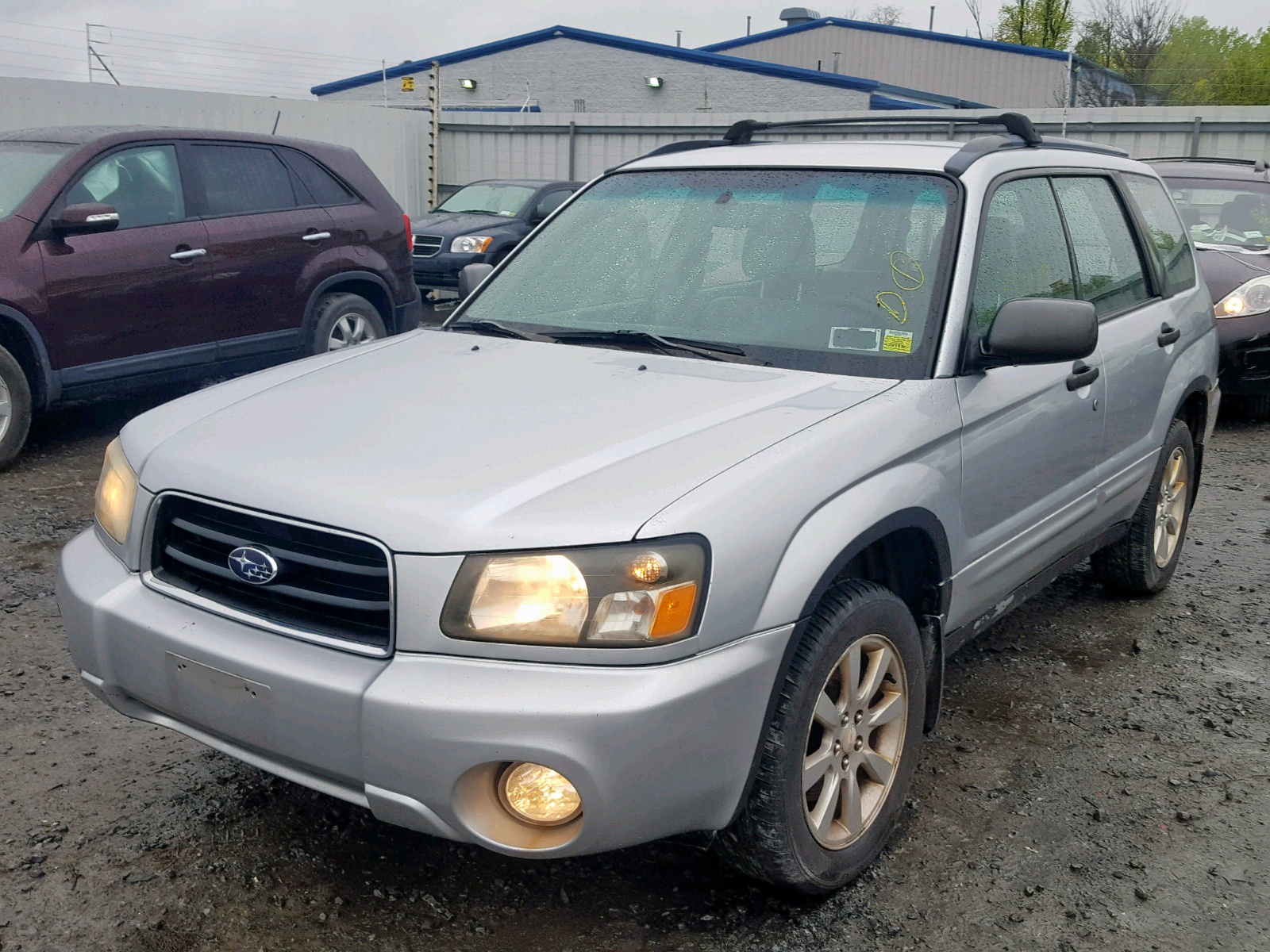 Subaru forester 2005 года