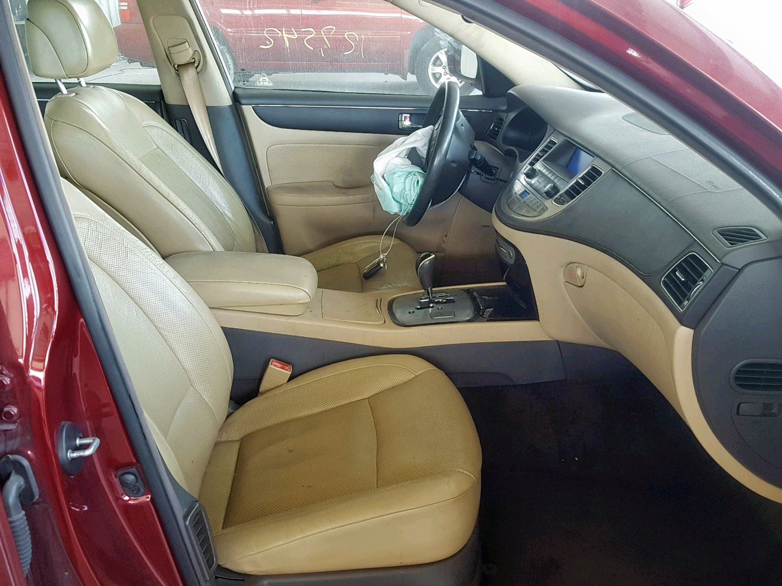 2009 Hyundai Genesis 3.8L VIN: KMHGC46E29U043093 Lot: 65141764