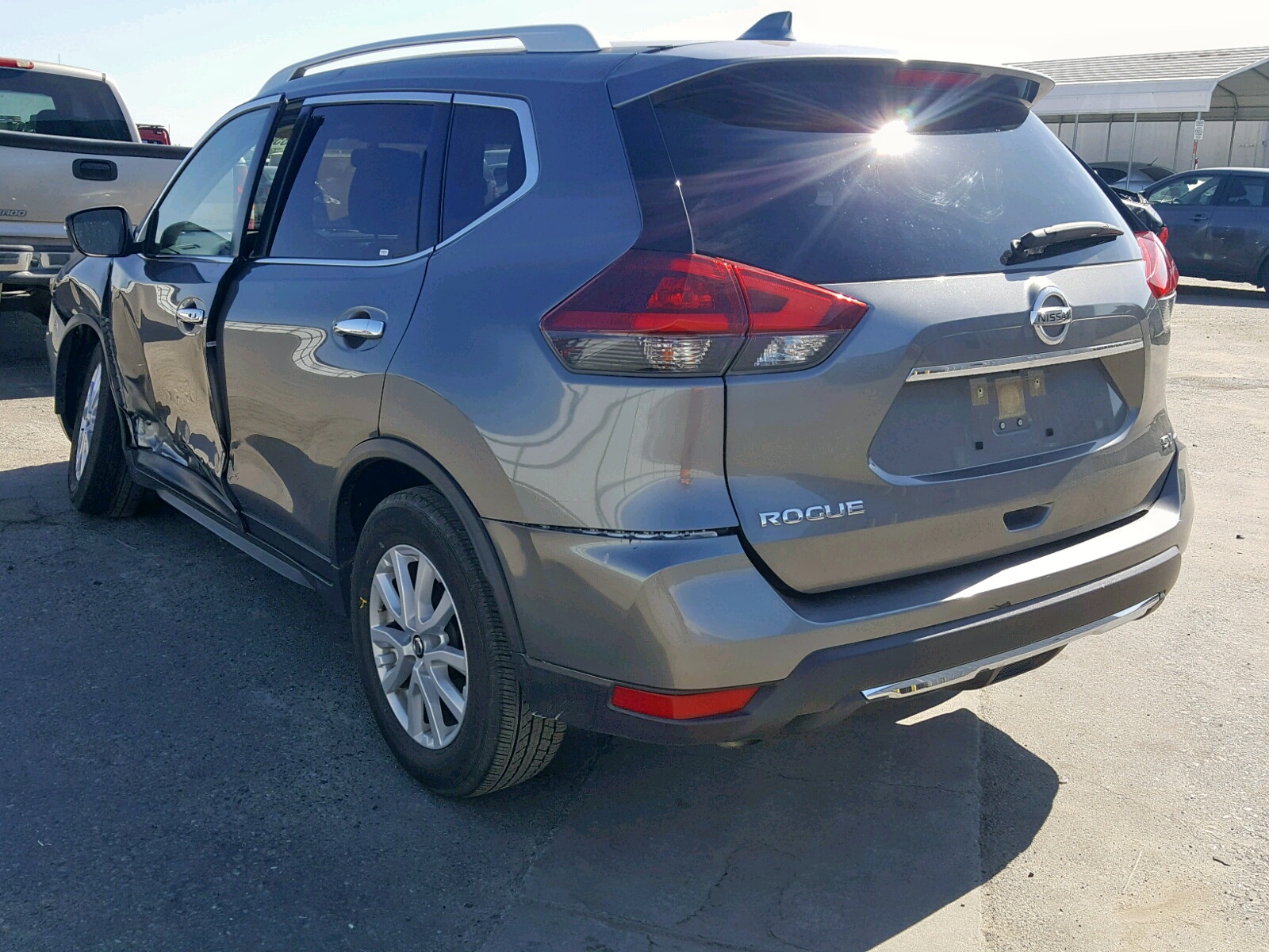 2018 NISSAN ROGUE S for Sale | CA - FRESNO | Mon. Jul 01, 2019 - Used ...